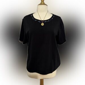 Black-jeweled City Girl top!